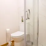 Stylish 2br Near & Metro By Lovelystay Appartamento Vila do Conde