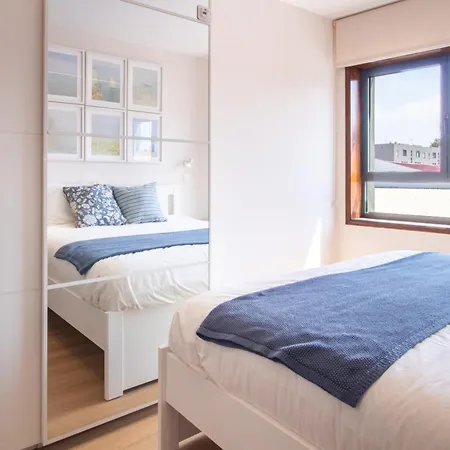 Stylish 2br Near & Metro By Lovelystay アパート *