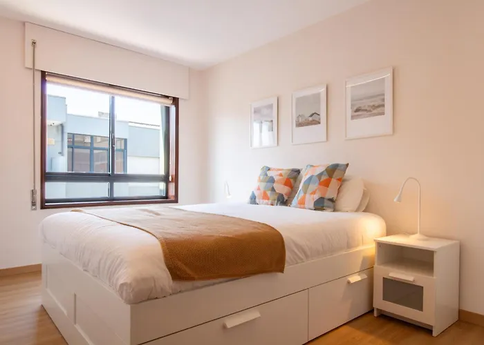 Stylish 2br Near & Metro By Lovelystay * Vila do Conde