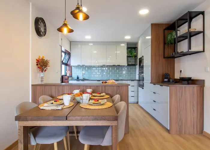 Stylish 2br Near & Metro By Lovelystay Vila do Conde